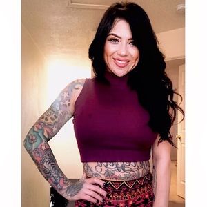 Meet your Posher, Monique